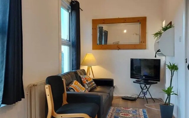 Inviting Apartment in Croydon, Greater London