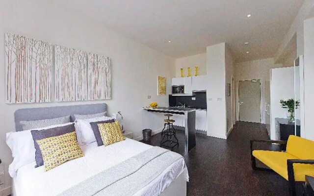 Go Native Aldgate East