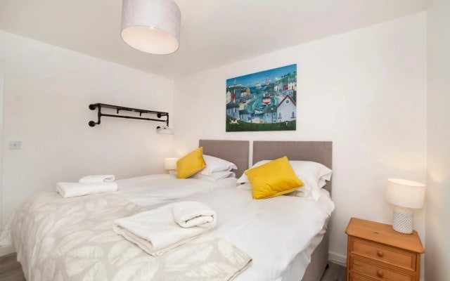 Livingstone street Apartments