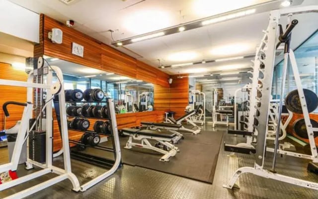 Central London 2-bed Apartment