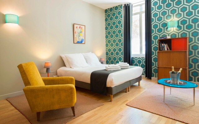Hôtel Helzear Champs Elysées