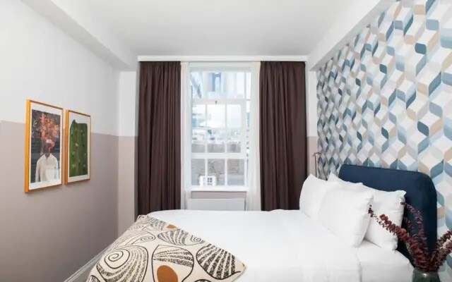 Aldgate Commercial House Apartments