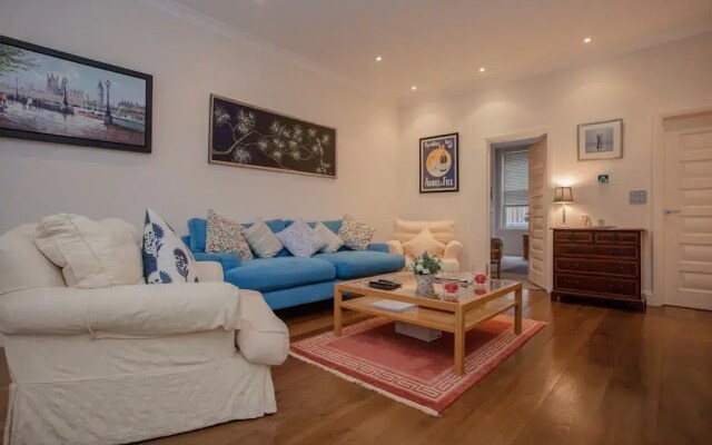 Garden Flat in Shepherds Bush