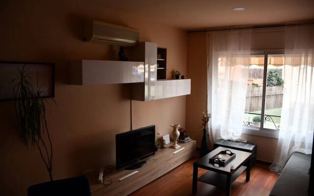 Three Bedroom Apartment in Sants