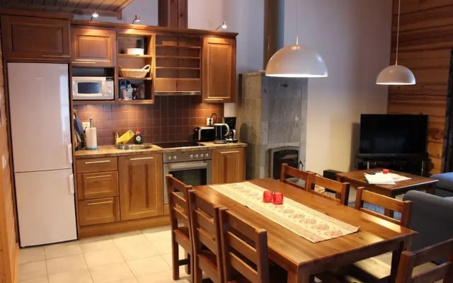 Lumikkopirtti -Apartment