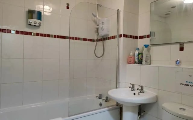 Liverpool Stays - City Centre Rooms