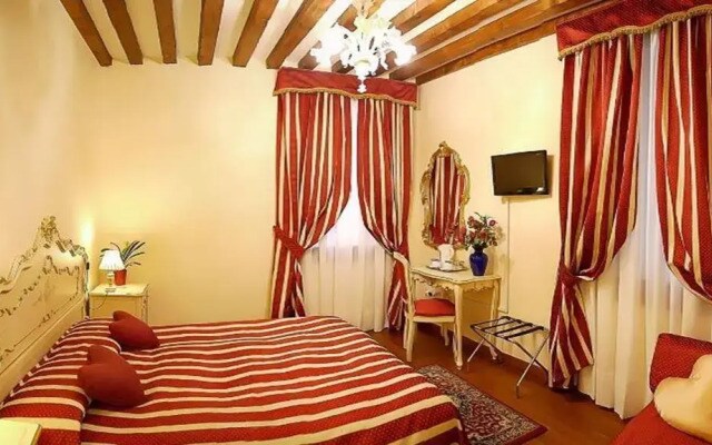 San Luca Splendid Suites