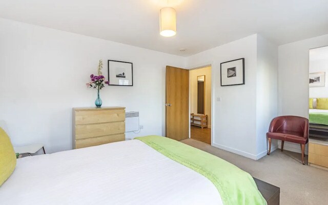 Splendid 3 Bedroom Apartment Marina View