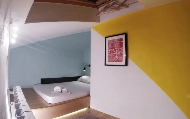HQ Hostel