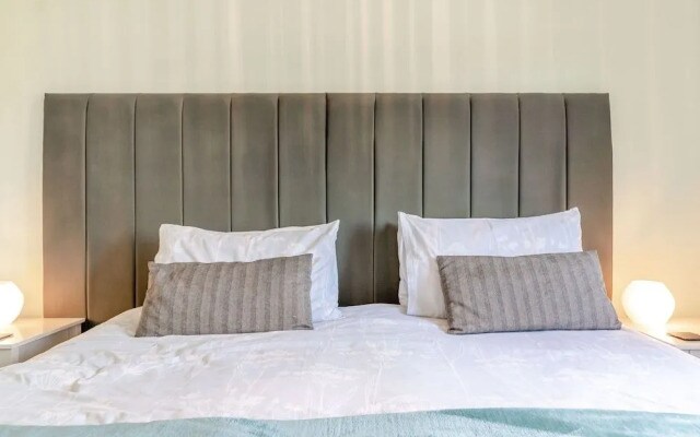 Kingfisher Lodge