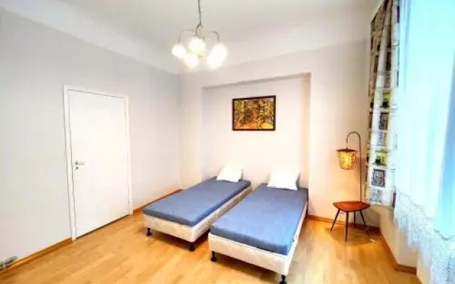 Old Town Peldu Apartment