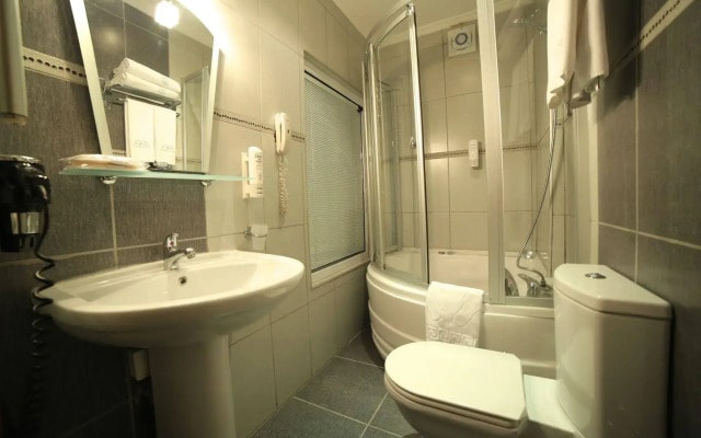 Tria Elegance Istanbul