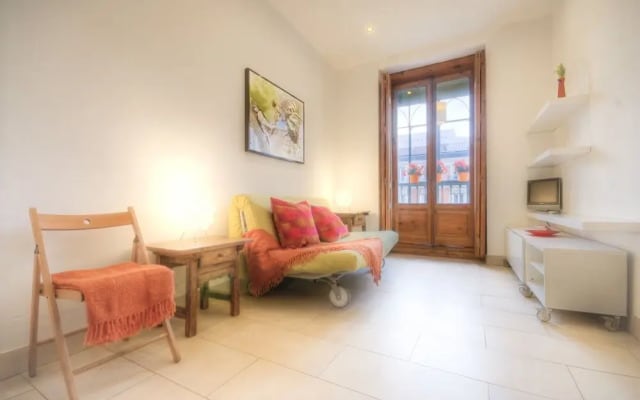 Estudio Exterior con A/C, WiFi 4ºPlanta, Glorieta Bilbao