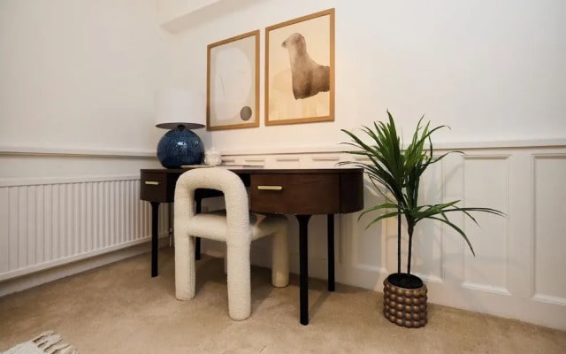 The Carlton Nook - 2BR Apartment