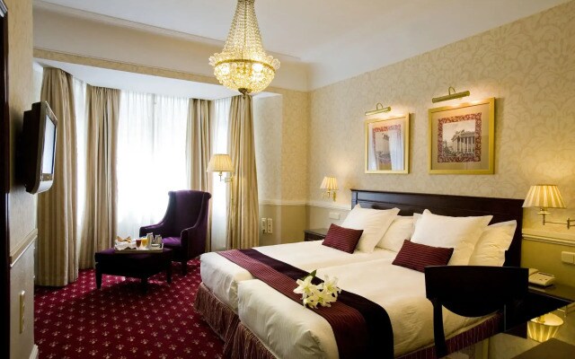 Hotel Emperador