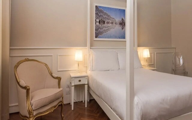 Отель IH Hotels Venezia Salute Palace