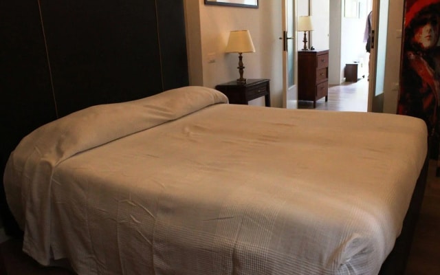 San Giacomo Pied-A-Terre House by Wonderful Italy