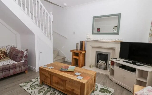 Little Daisy Cottage