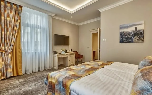 Golden Key Boutique Hotel