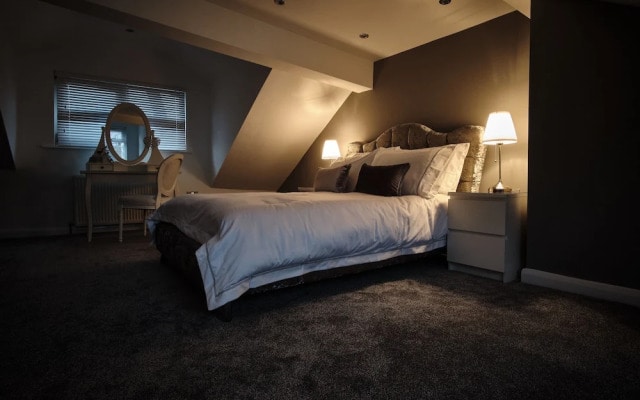 The Townhouse Simple2let Serviced Apart
