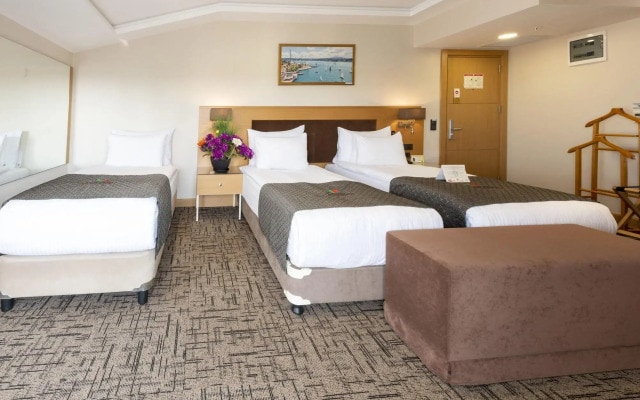 Hotel Boursier 1 & SPA Istanbul