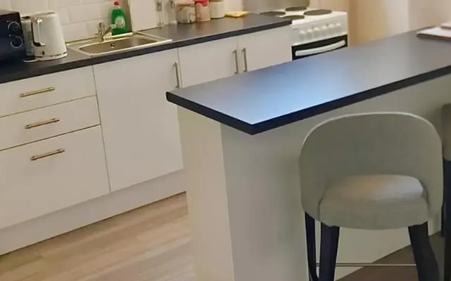 Cosy 1-bed Apartment in Bury Town Centre