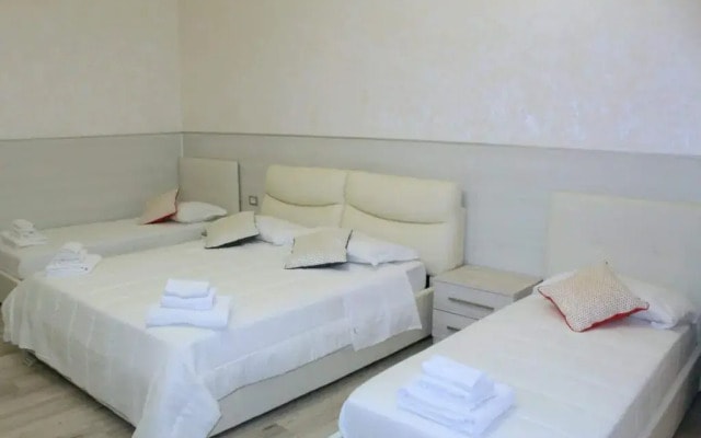Oscar suite home