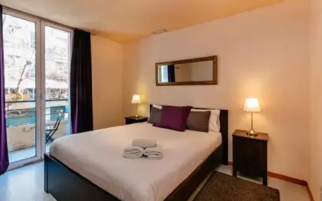 Cozy Apartment Casanova-Eixample