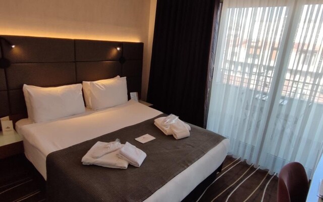 Cihangir Hotel Bosphorus