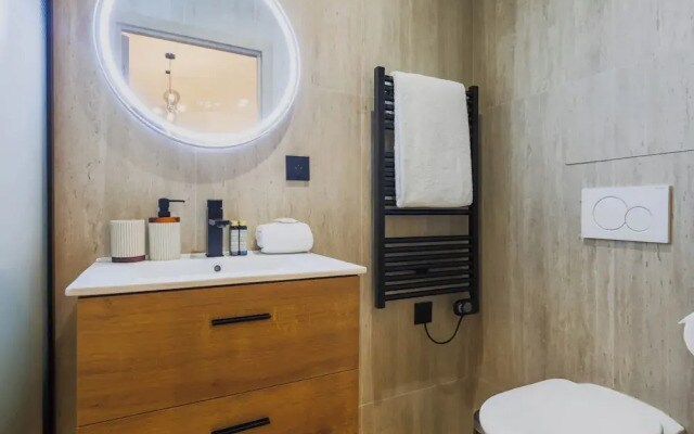 Superb Duplex 1 Bedroom Center of Paris