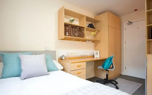 Agnes Jones House - Campus Residence