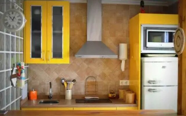La Bolsa Apartment