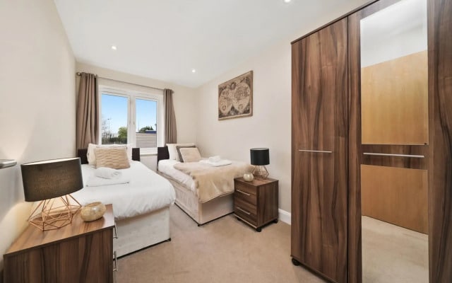 London Heathrow Living Serviced Apartments - Apt 9