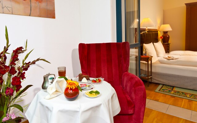 Louisa's Place