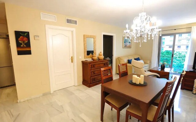 Sitito Plaza Flores Apartment