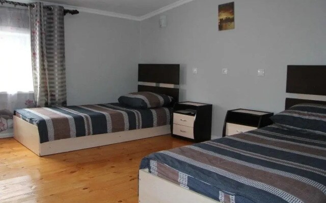 Mini-hotel Charlie