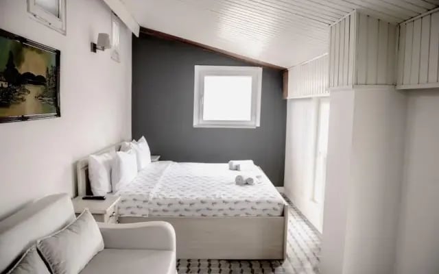 Cezayir Rooms