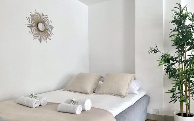 1600 - EIFFEL TOWER - Outstanding family flat