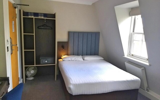 Garden Court Hotel