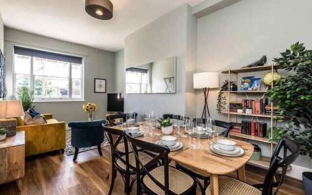 Host Stay Catharine Quarters II