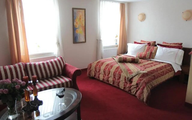 Guest House Minge