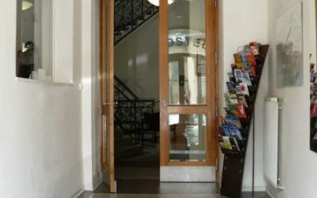 Hostel Mikoláse Alse