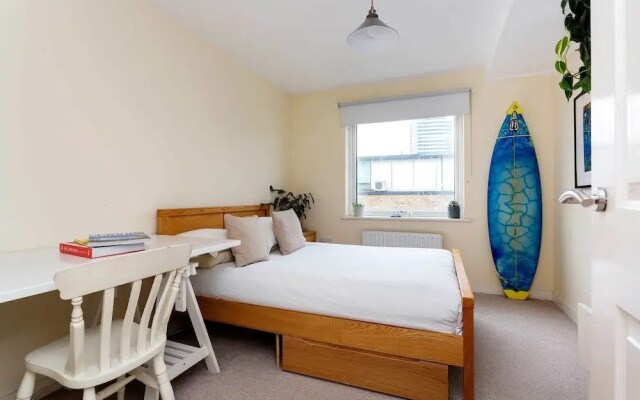 Stylish near Saint Martins