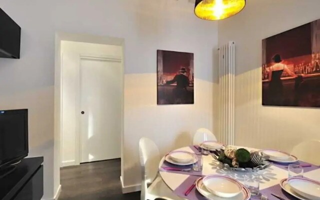 Art Deco Apartment