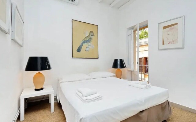 Spanish Steps Lovely Apartment