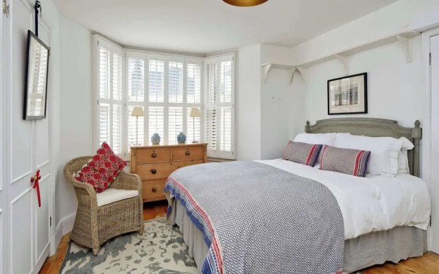 Lovely 2 bed Flat With Garden in Queen's Park