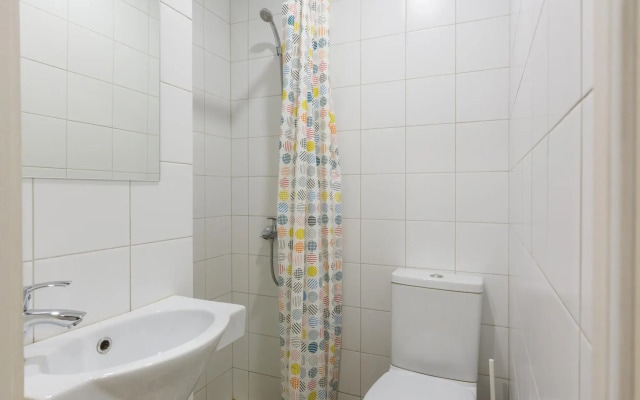 Kvart-Hotel (Кварт-Отель) в микрорайоне Дзержинец