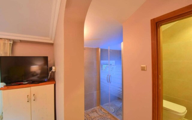Sweet Home Hotel