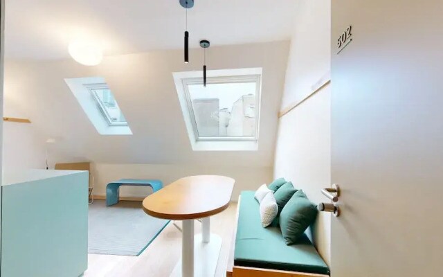 Altido Pleasant 1-bed Flat w Shared Courtyard
