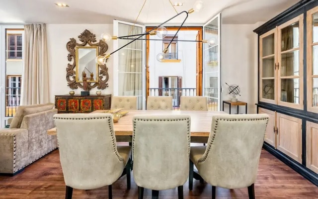 Genteel Home Plaza de las Flores